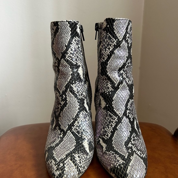Aldo holographic snake print ankle boots - Picture 4 of 5